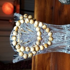 Set of 2 tan and brown jasper bracelets